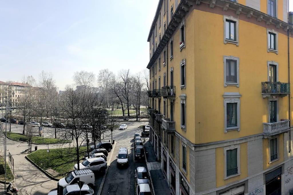 Lovely Flat With Park View Milan Extérieur photo
